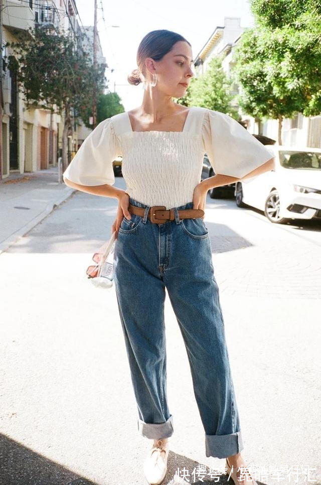 穿搭 女人过了50岁,买短袖记住这3不要,不然女神也会变村姑