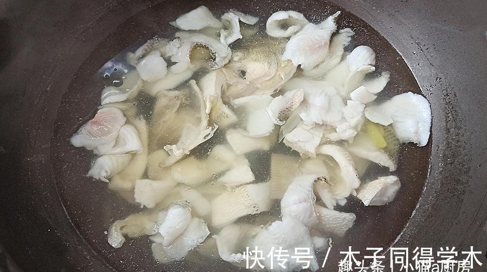 甜椒|教你“清汤鲈鱼片”的做法，成菜汤鲜味美，营养好吃特别开胃