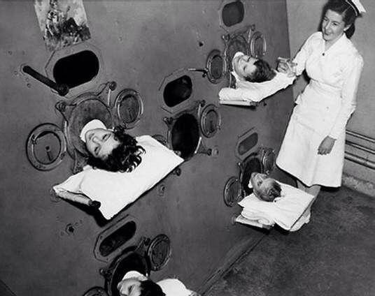 美国|历史上那些让人毛骨悚然的照片—纳粹宣传部长戈培尔的死亡凝视