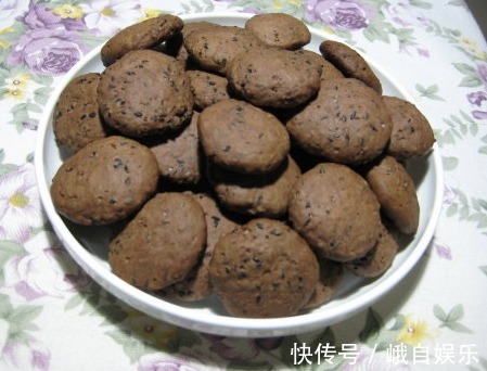 芝麻酚|黑芝麻加一宝,每天一碗,纤体瘦身,补水嫩肤,头发也黑了!