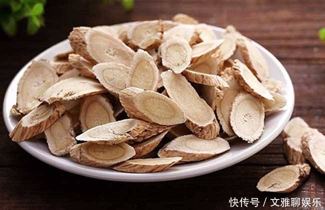 黄芪|中医它是黄芪的“铁搭档”,坚持泡水喝一周,“肝”会感激你