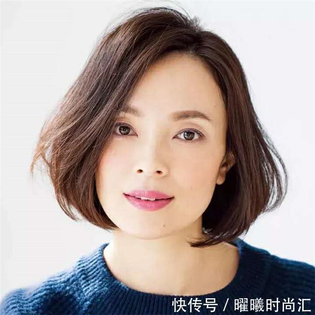 纹理 到了40岁的“家庭妇女”,有白发的剪这些发型,时髦减龄又气质