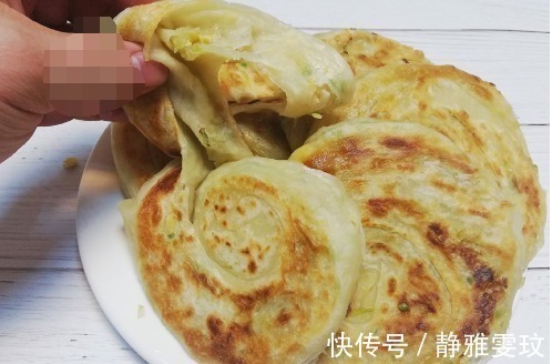 一个萝卜，2个鸡蛋，不用发面，教你这样做馅饼，营养又味美