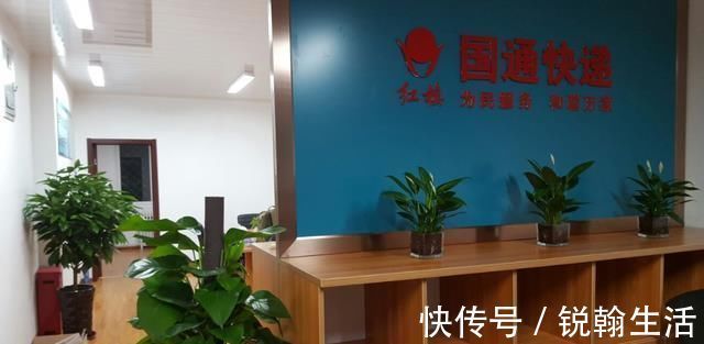 亏空|又一快递濒临关门？连年亏空过40亿，5万职工无限放假面临下岗