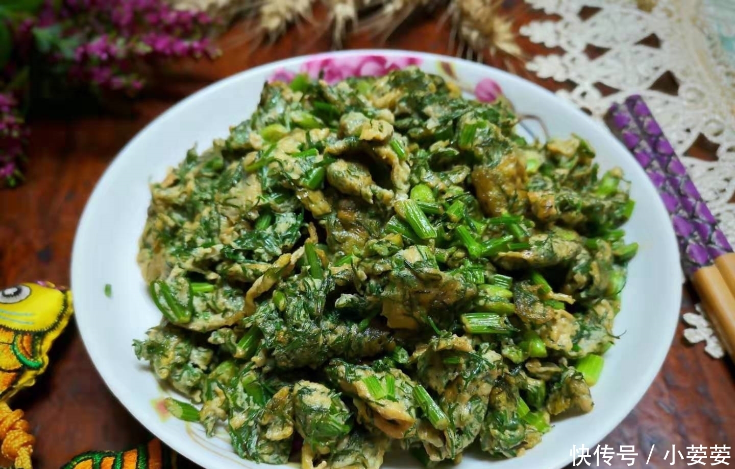 鸡蛋和这是绝配,晚饭炒一盘,隔天排宿便,小腹平坦,皮肤水灵