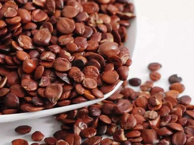 粳米|晚上总是失眠怎么办？它加白开水泡着喝，一觉睡到天亮！