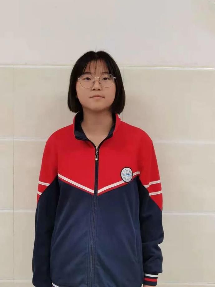 规范仪容仪表 做最美一二二学子