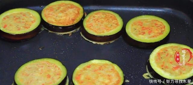 喜欢|早餐,吃包子油条,不如吃此饼,做法懒人,挑食的孩子很喜欢