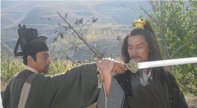 宋江$《水浒传》中宋江身为108将之首,其中三位不但惹不起,还得哄着!