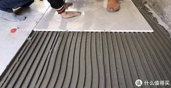 干贴|?家装铺贴瓷砖，这些细节要提前确认，别等贴完再后悔