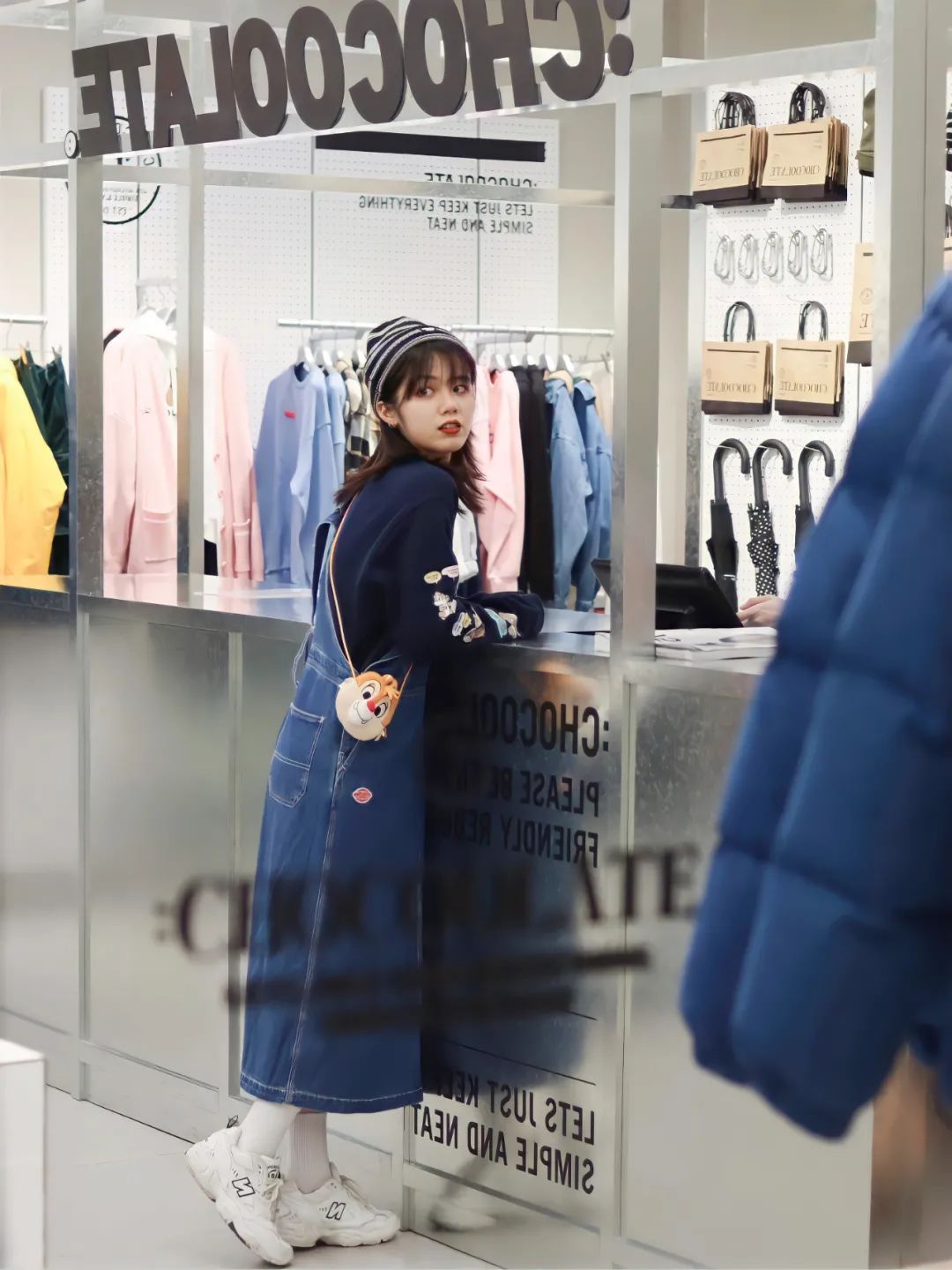 韩国小姐|小个子“不穿裤子”最显高！早秋流行这样穿，好看又时髦