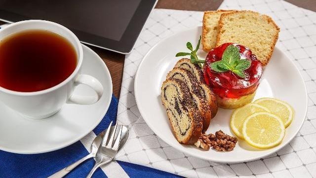 苦丁茶|有高血压的人，要主动“拒绝”这些食物，嘴再馋也得忍着