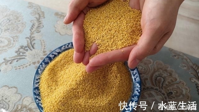 小米别只会熬粥了,教你新吃法,我家一周做5次,营养又好吃