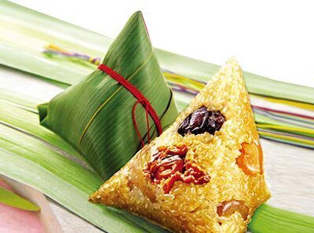 蜜枣|包粽子，从不用水煮粽叶，1个小技巧粽子软糯清香更入味
