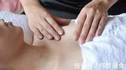 沙子|女性胸部长满“沙子”，查出乳腺癌，日常少做1事，可保健康