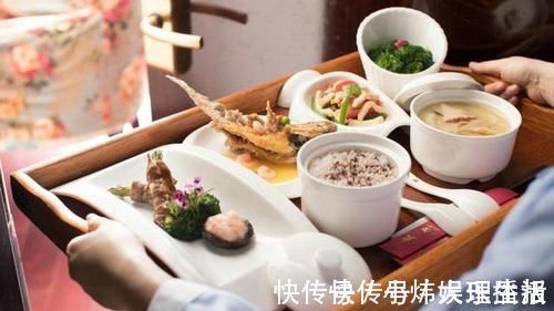 心理健康|“坐月子”谁伺候最适合?看看过来人的排行,老公排名倒数