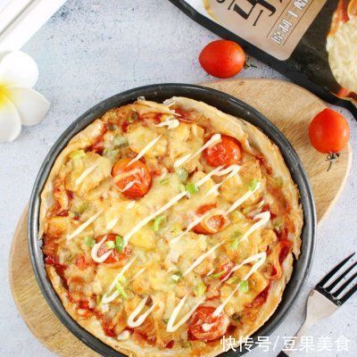 披萨|#安佳马苏里拉芝士挑战赛#「薄底鸡肉披萨」快手版