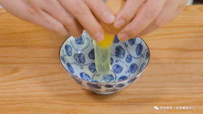 下厨|1个它胜过2碗面！不加面粉的神奇做法，下厨轻松不流汗