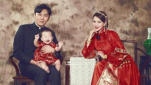 黄奕《吐槽大会》发言惹怒伊能静，对方发文怒批，网友：怼得好