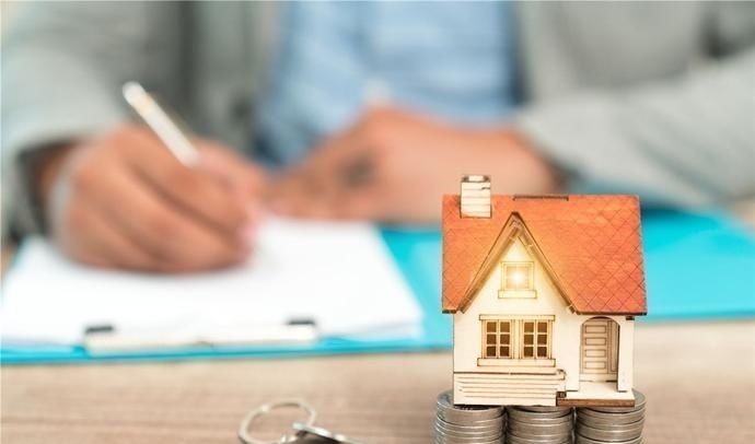 董明珠|先暂停买房任正非、董明珠发出“劝言”，就连首富也出面相告