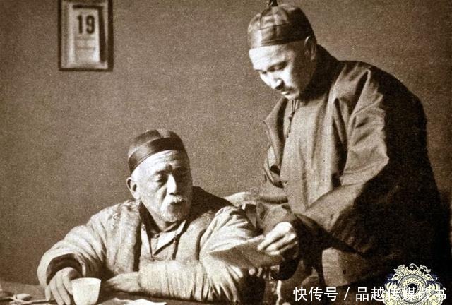 身穿|一组袁世凯罕见老照片：图三身穿盔甲手拿宝剑，图九是称帝前祭天