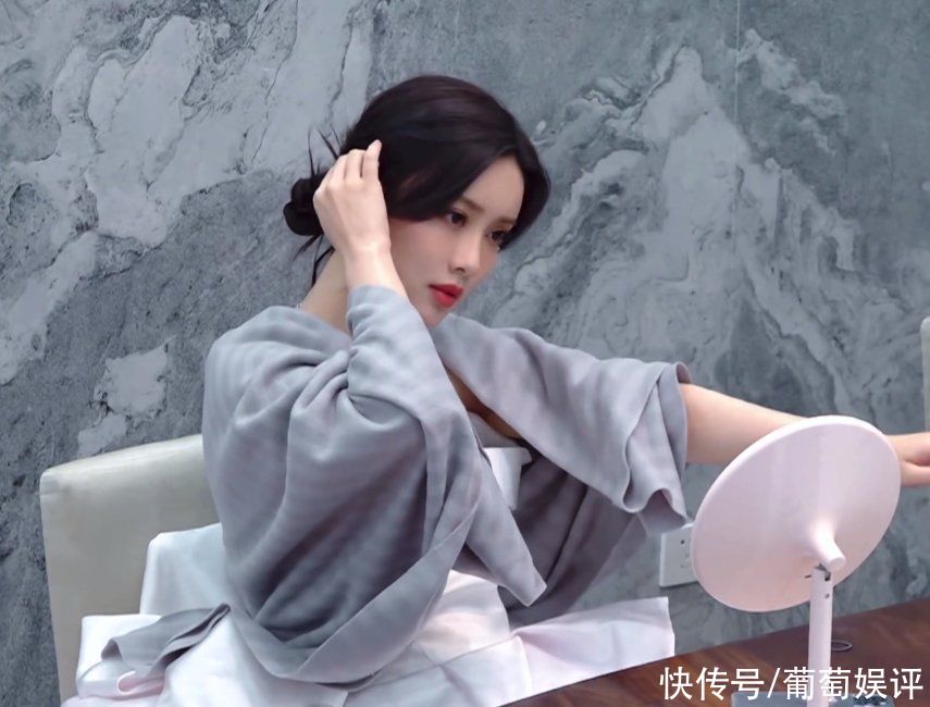 肉感|孟子義覺得自己胖，周也開口去安慰她，反倒被對方指責說話不好聽