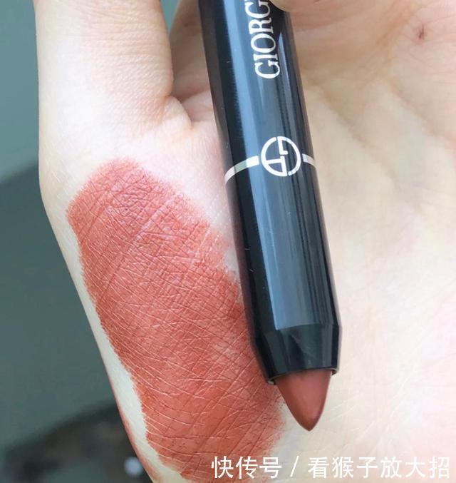 口红|今年偏“奶系”口红太火,大牌中就属这四只,显白又百搭!