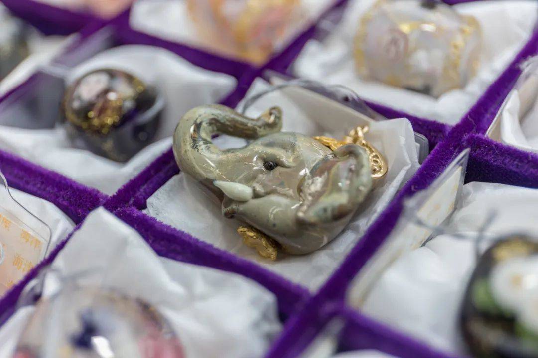 玻璃珠#他在玻璃中作画,将微小世界的美展现得淋漓尽致!