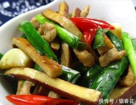 美食推荐:苦瓜鸡蛋饼,脆臊干烧海参,韭菜香干炒肉丝,虾酱豆腐