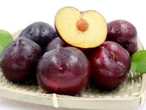  3种水果坚持吃，养肝排毒效果好，轻松“吃”出好身材！