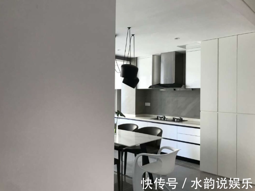 床头|传统装修不高级试一试极简风格设计,收纳藏而不露,场面大气