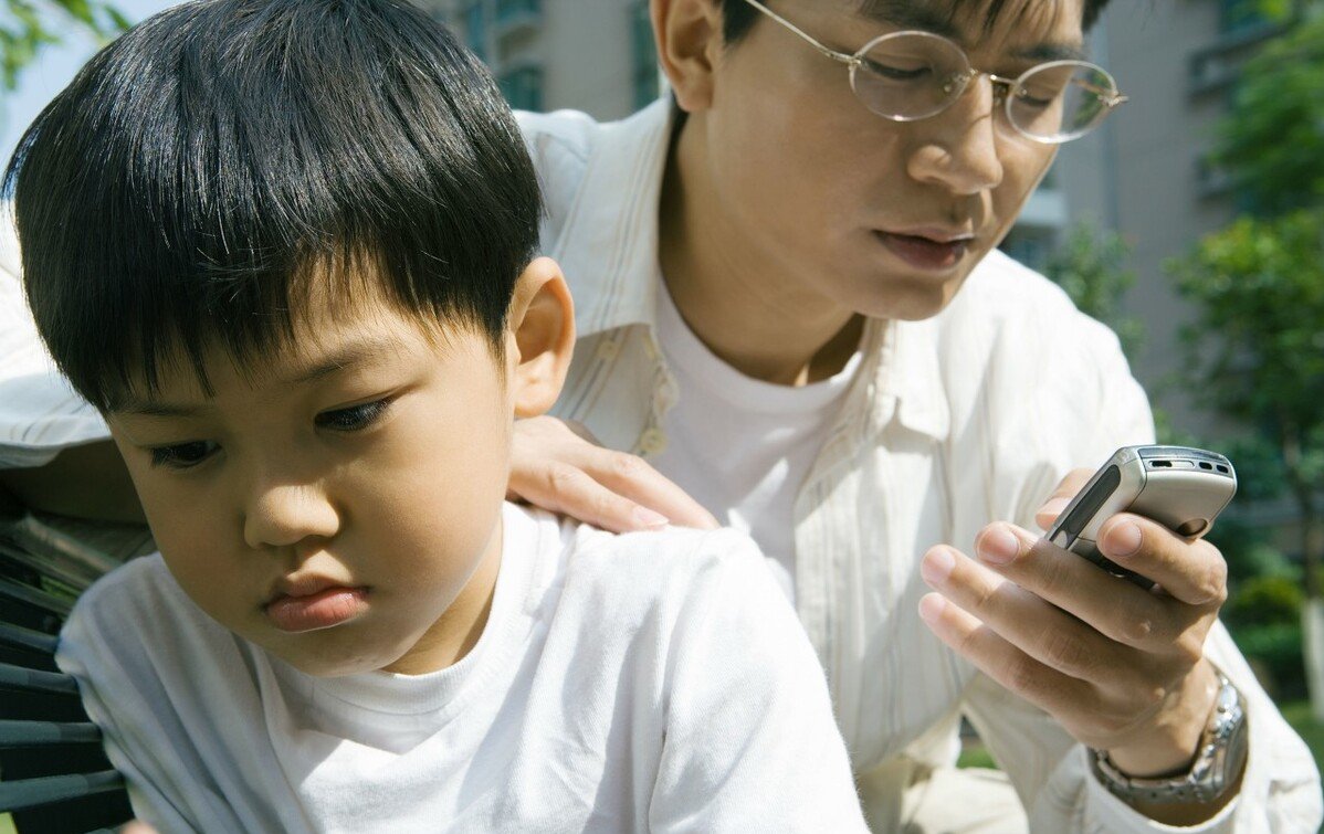 规定|娃随母姓到底好不好？不仅关系性格，民法典规定，姓错或上法庭