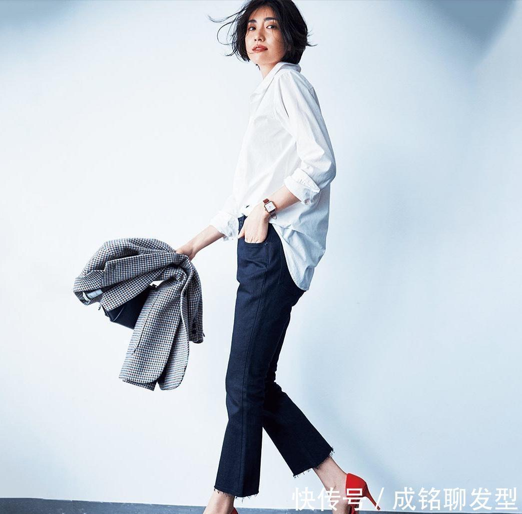 黑色|夏日最简单的打扮“黑白配”，清新时尚又好搭配，端庄得体又高级