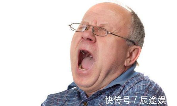 脑中风|老人这3个反常，是中风前发来的“最后通牒”，儿女们也要关注！