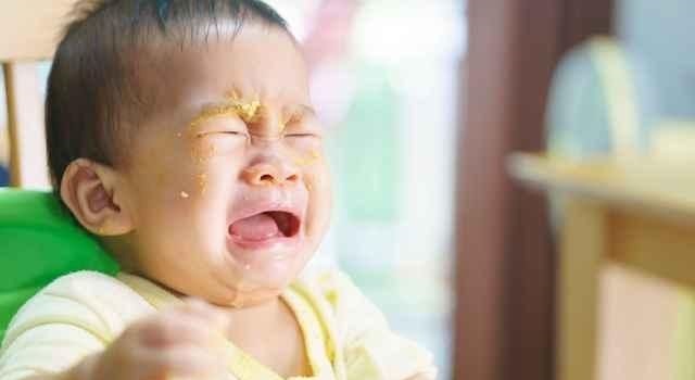 咳嗽期|宝宝咳嗽时千万别给他吃这个,不但无效,还越咳越厉害!