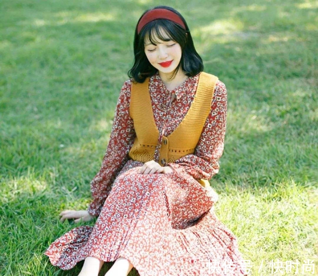 存在感 让人“哇塞,好漂亮”的碎花穿搭,照着穿美丽整个春天