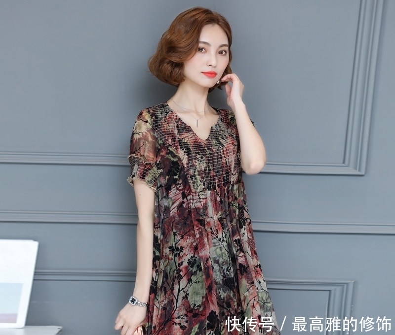 相见恨晚的6款连衣裙,简直不食人间烟火