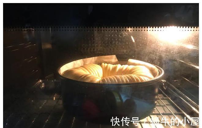 拉丝|手揉面包怎样轻松揉出膜？1个小技巧，15分钟出膜，面包柔软拉