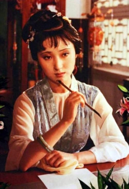 林黛玉&她是红楼梦里最有钱姑娘,别人只有嫁妆,她拥有整个家族的财富,妥妥的白富美