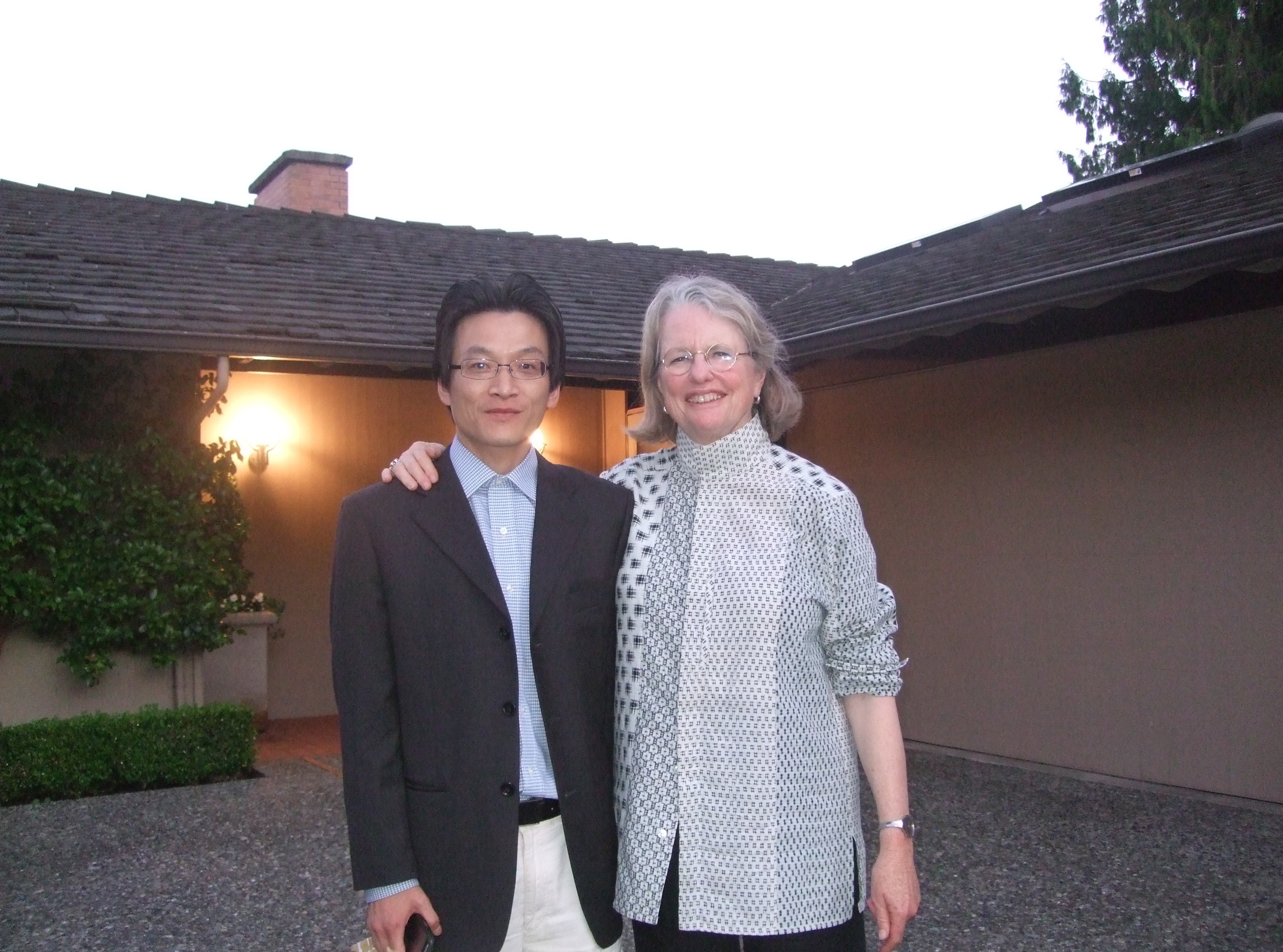 深研|热爱中国文化的老盖茨,有一位深研中国艺术的妻子