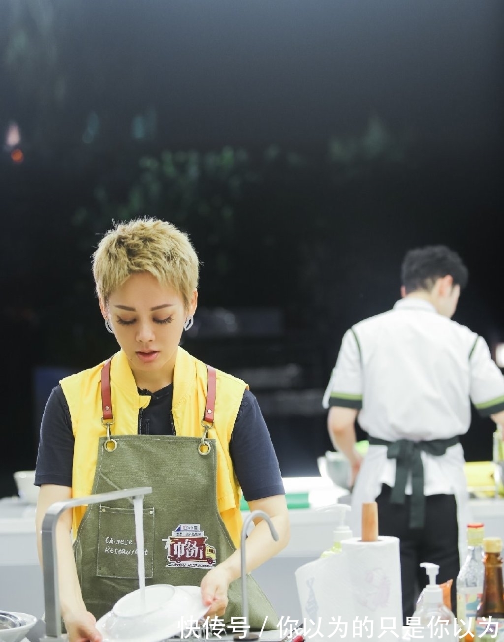 黄晓明|无冲突，不《中餐厅》，宁静黄晓明强行“冲突”，真的好吗