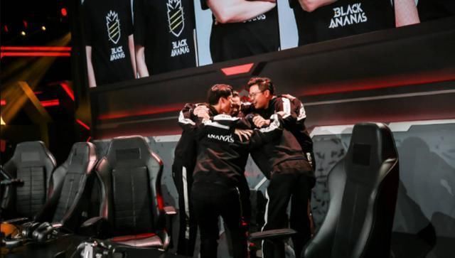 拿下|越过BA黑凤梨接近XQ,hero拿下八连败正在追赶AG超玩会的脚步