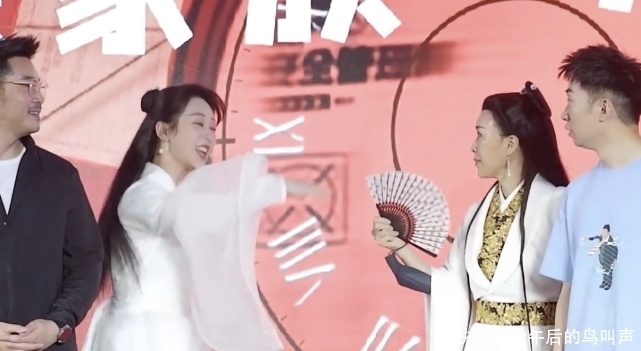 追问|孙红雷三次追问杨紫恋爱了吗,杨紫手忙脚乱,终于坦白情感现状