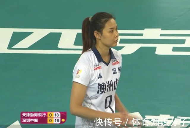 天津女排|天津女排7连胜升至榜首,袁心玥10扣6拦砍16分,李盈莹12分