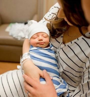 催乳素|母乳的分泌原理:从什么时候开始就有母乳了?