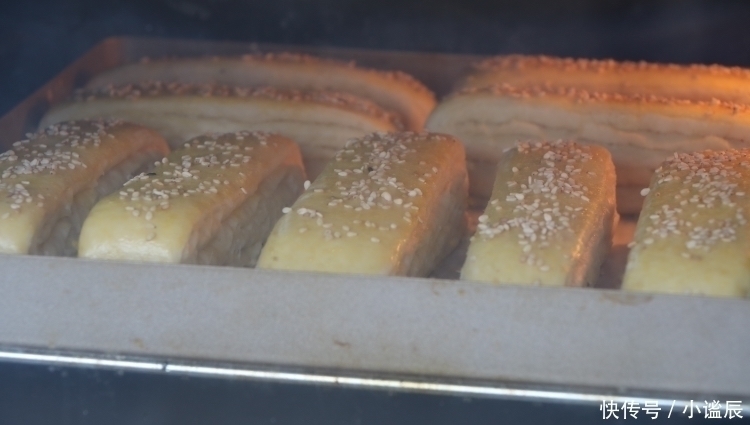 油酥|早餐别吃馒头了,自从学会新吃法2天不吃就馋,比馒头油条强多了