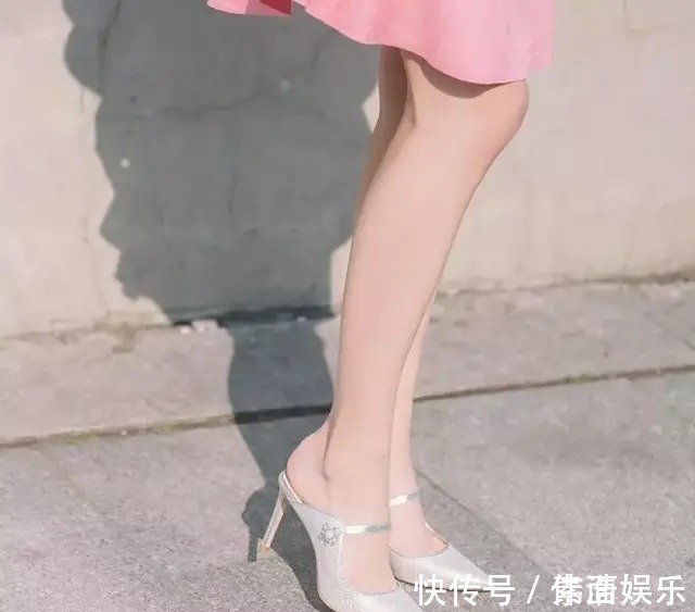 性感 抵挡不住的魅力,尖头高跟鞋穿出逆天大长腿,优雅气质自然流露