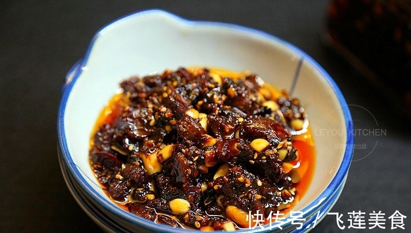 4种下饭酱做法,不想做菜时,用酱拌饭,能大口吃下两碗