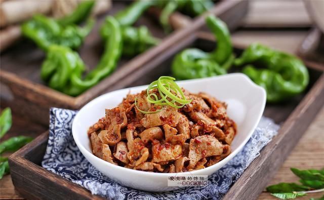 60岁的婆婆亲自下厨,4菜1汤在朋友圈火了,网友姜还是老的辣