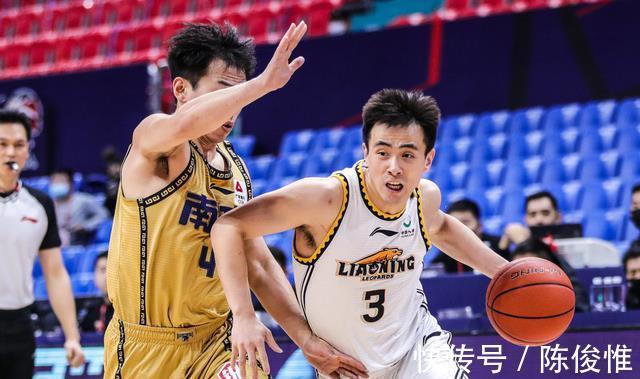 宁波队|CBA综述:辽宁20分大胜收官,浙江力克青岛,北京首钢被深圳双杀